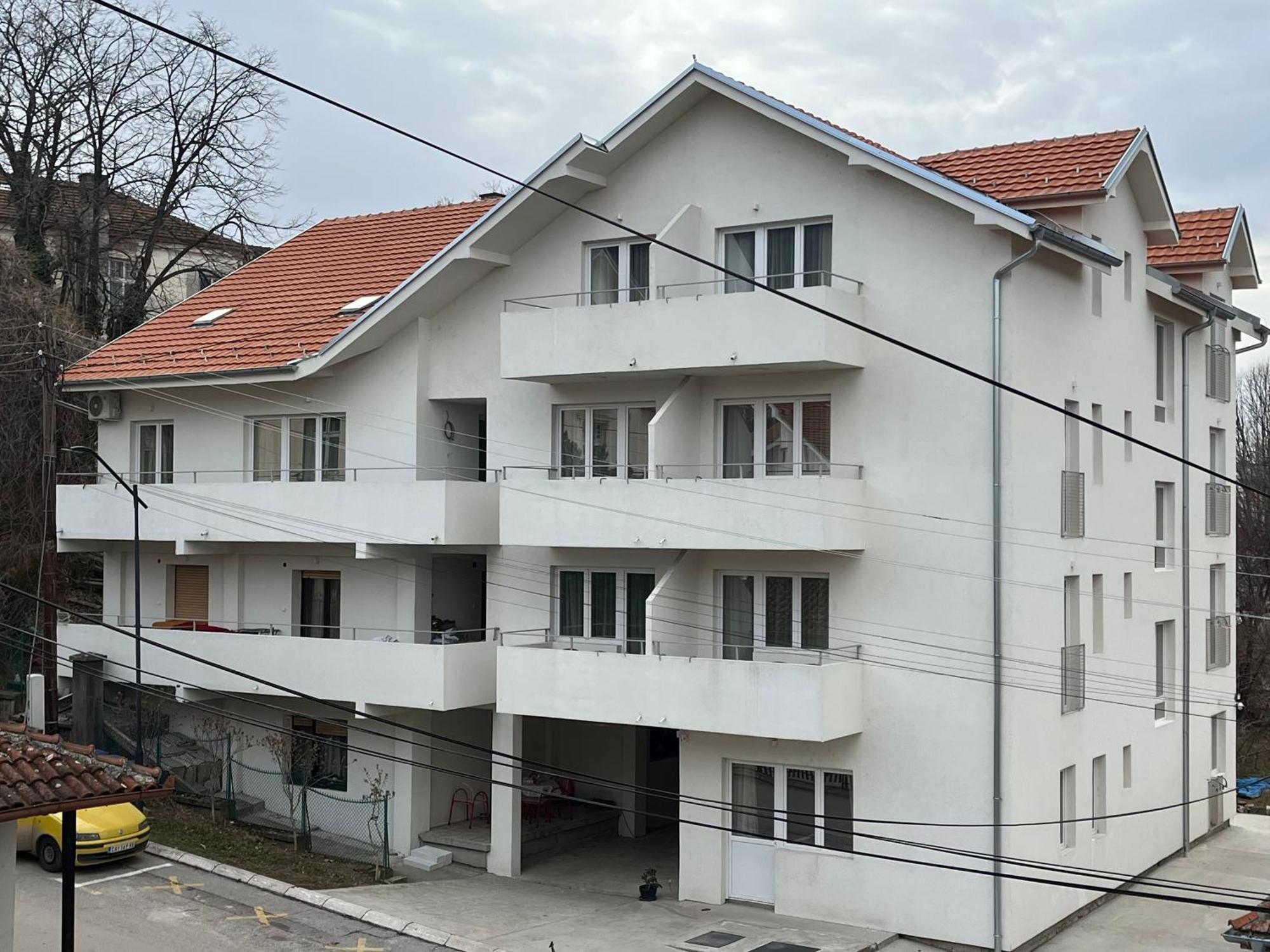 Milutinn-Lipa Soko Banja Luaran gambar